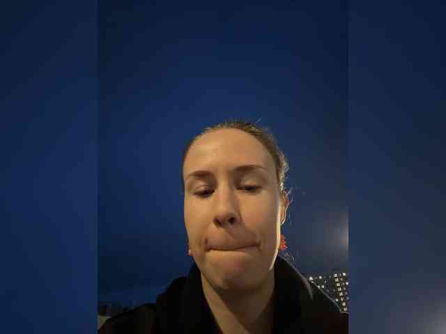 ari_ webcam