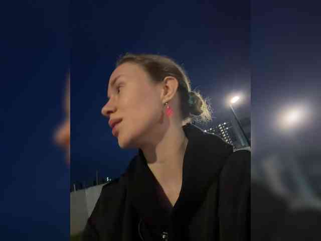ari_ webcam