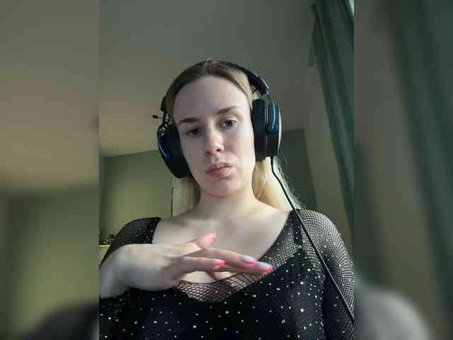 ari_ webcam