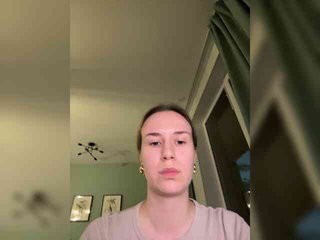 ari_ webcam