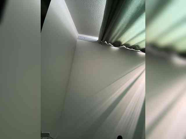 ari_ webcam
