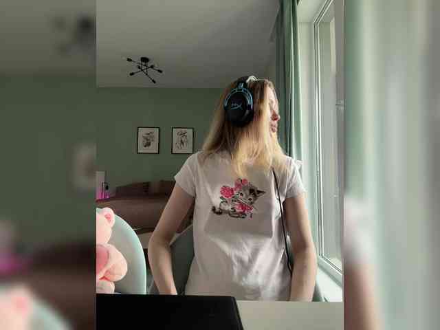 ari_ webcam