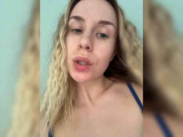 ari_ webcam