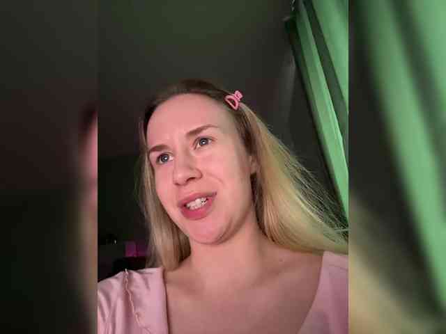 ari_ webcam