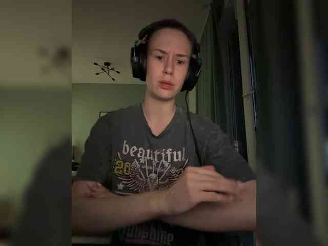 ari_ webcam