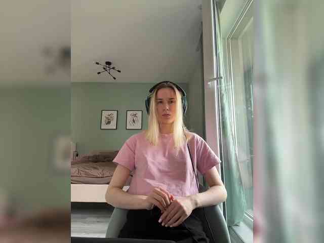 ari_ webcam