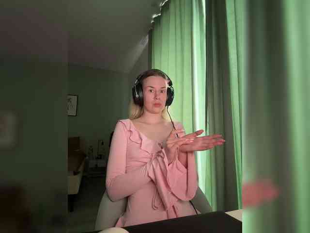 ari_ webcam