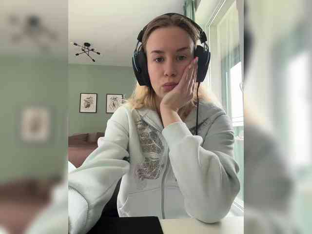 ari_ webcam