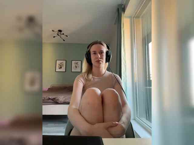 ari_ webcam