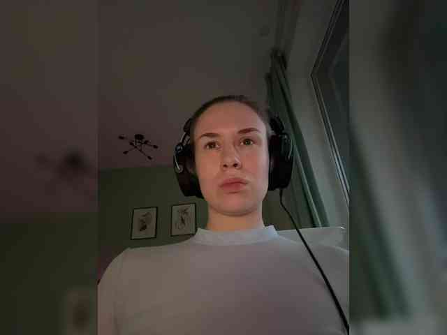 ari_ webcam