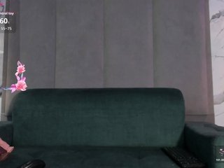 Jazmiin-Evans Porn Show