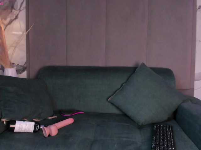 Jazmiin-Evans live on BongaCams