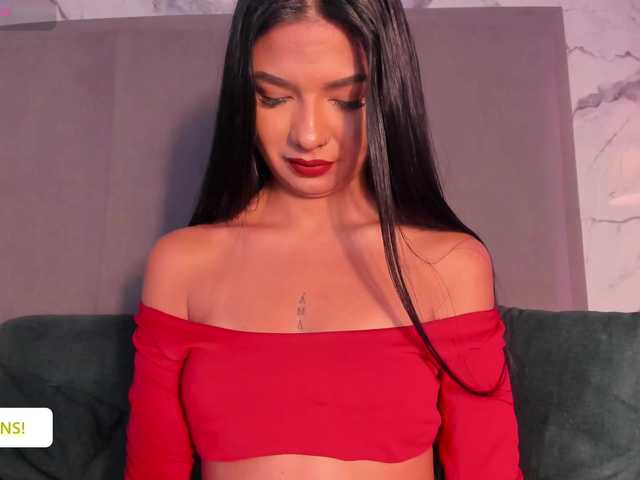 Jazmiin-Evans live cam on BongaCams