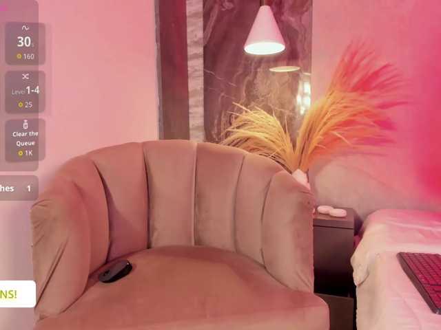 Jazmiin-Evans live cam on BongaCams
