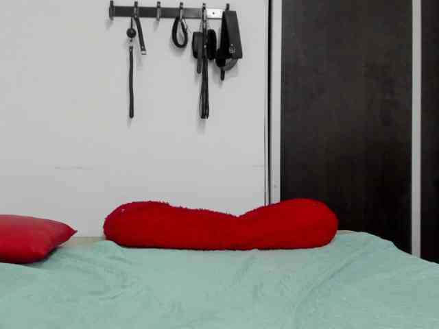 SamantaMoet webcam
