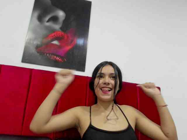 SamantaMoet webcam
