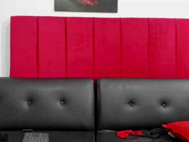 SamantaMoet webcam