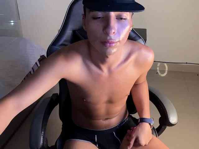 zamirpdll Sex Cam Show