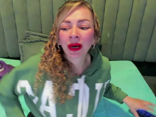 AlaiaEvanss