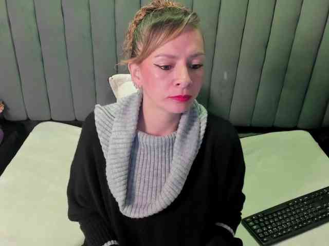 AlaiaEvanss webcam