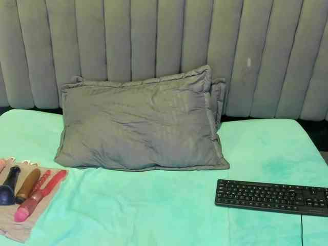 AlaiaEvanss webcam