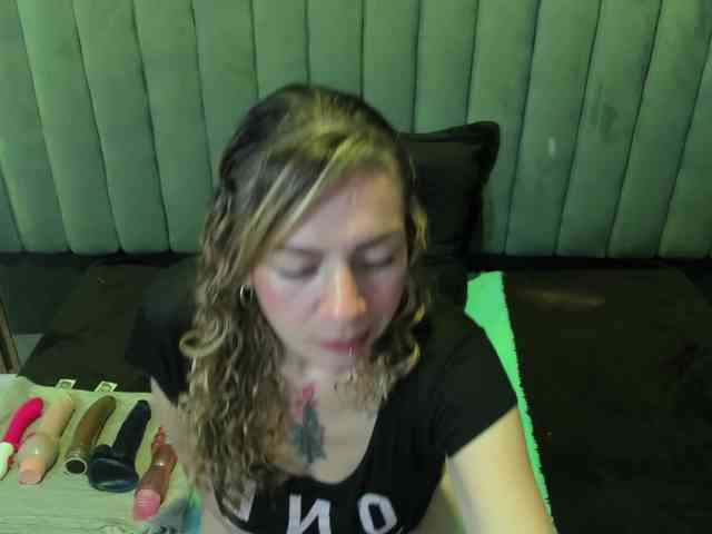 AlaiaEvanss webcam