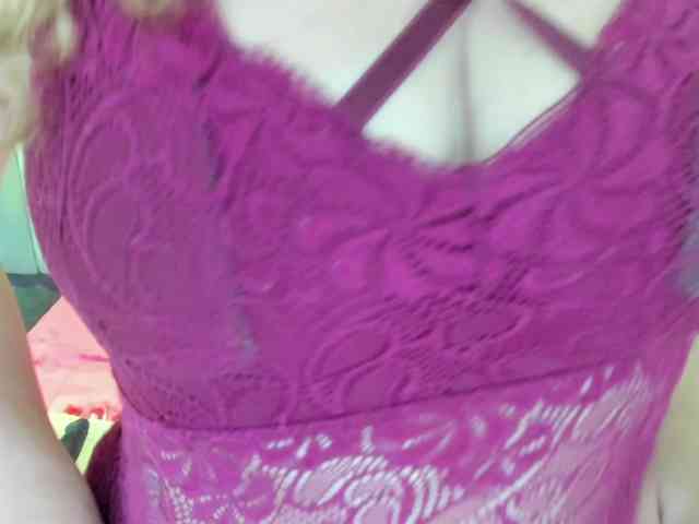 AlaiaEvanss webcam