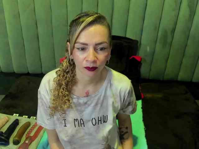 AlaiaEvanss webcam