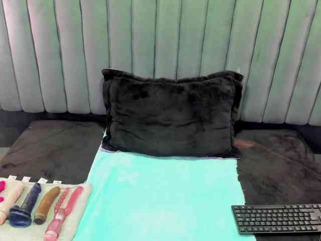AlaiaEvanss webcam