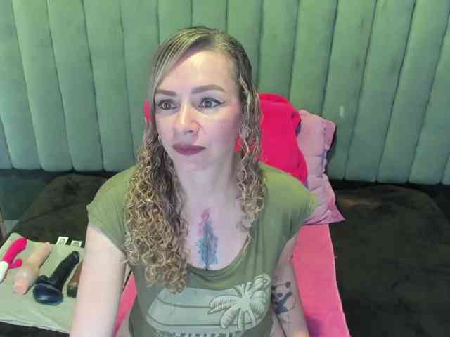AlaiaEvanss webcam