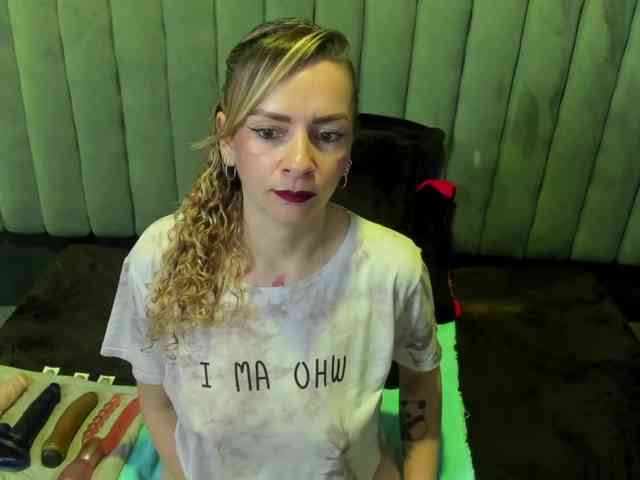 AlaiaEvanss webcam