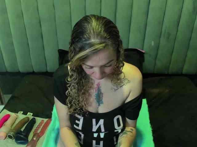 AlaiaEvanss webcam