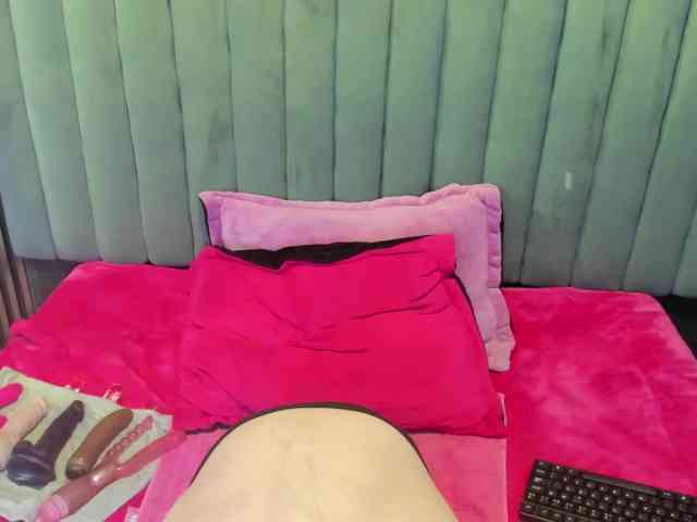 AlaiaEvanss
