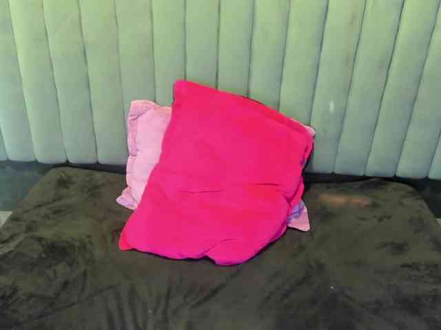 AlaiaEvanss webcam