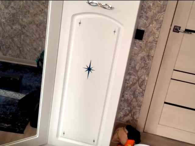 KimberleeChenevert webcam