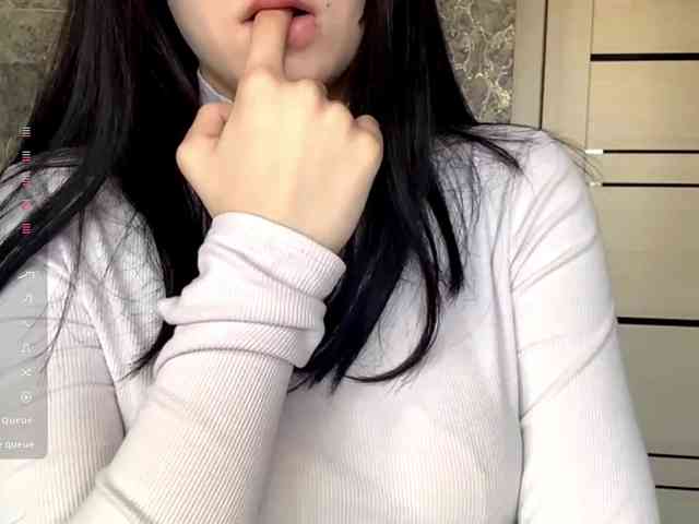 KimberleeChenevert webcam