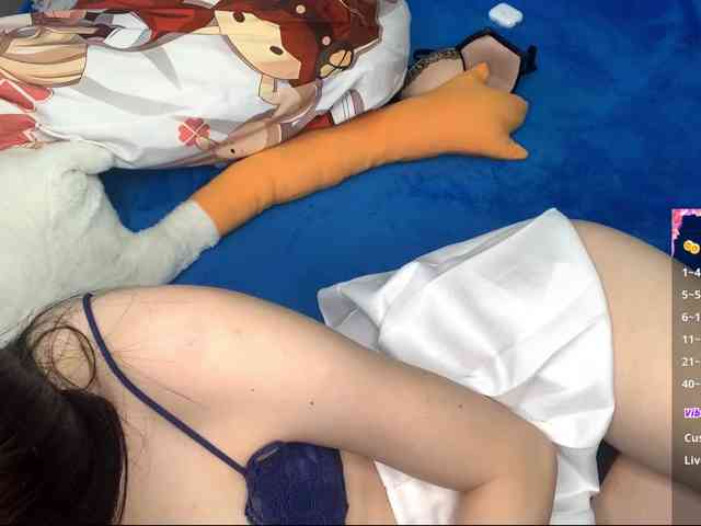 KimberleeChenevert webcam