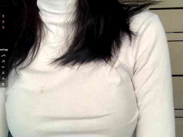 KimberleeChenevert webcam