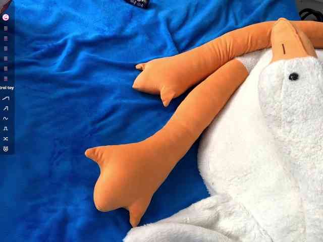 KimberleeChenevert webcam