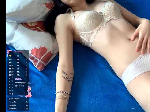 KimberleeChenevert webcam