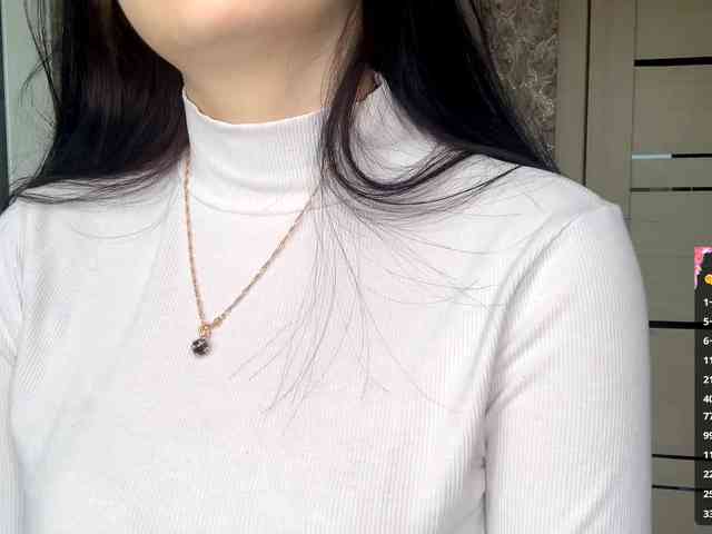 KimberleeChenevert webcam