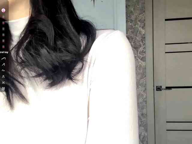 KimberleeChenevert webcam