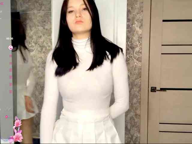 KimberleeChenevert webcam