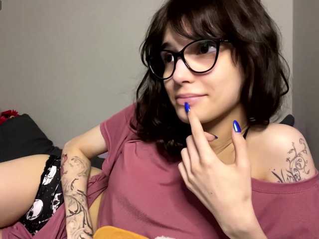 DarlenaBoothman live cam on BongaCams