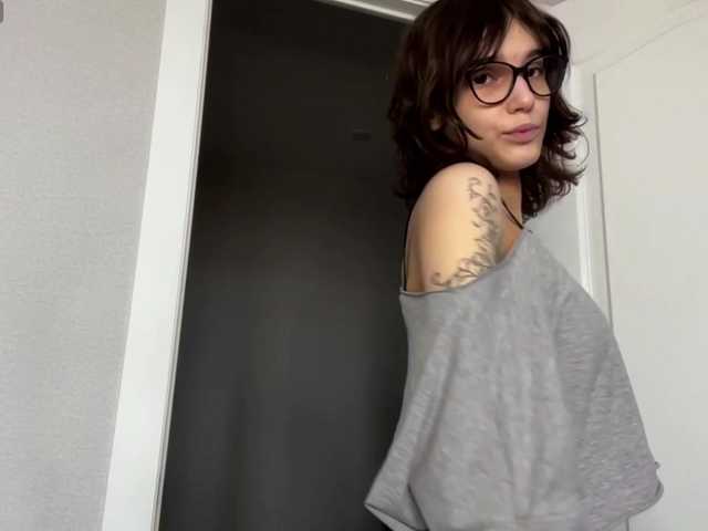 DarlenaBoothman's BongaCams show and profile