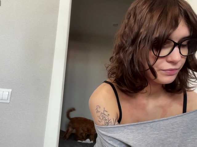 DarlenaBoothman's BongaCams show and profile