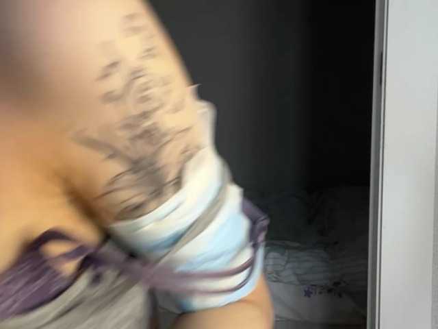 DarlenaBoothman live cam on BongaCams