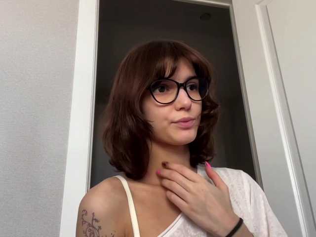 DarlenaBoothman's BongaCams show and profile