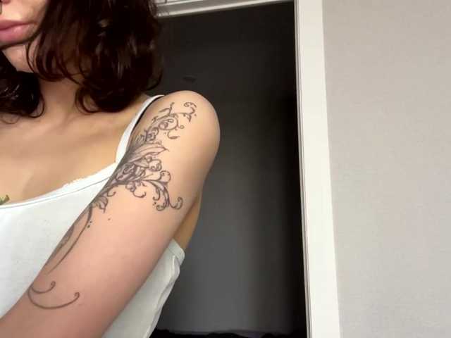 DarlenaBoothman live cam on BongaCams