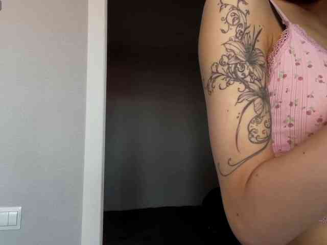DarlenaBoothman webcam
